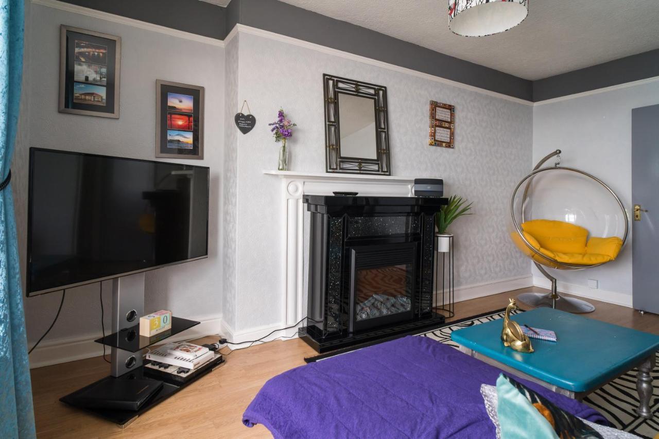 Starling View Boutique Stunning Seafront View Apartment Aberystwyth Esterno foto