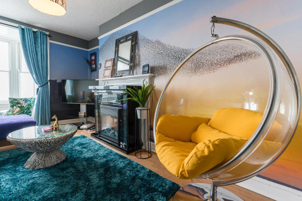 Starling View Boutique Stunning Seafront View Apartment Aberystwyth Esterno foto