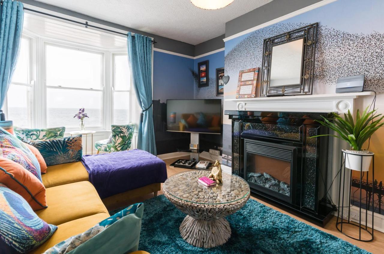 Starling View Boutique Stunning Seafront View Apartment Aberystwyth Esterno foto