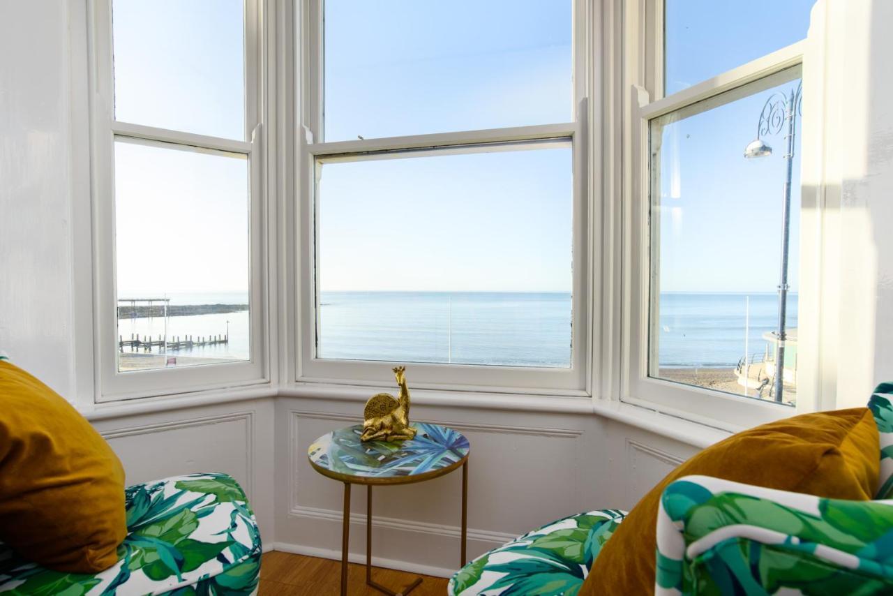 Starling View Boutique Stunning Seafront View Apartment Aberystwyth Esterno foto